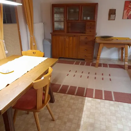 Poell Apartment