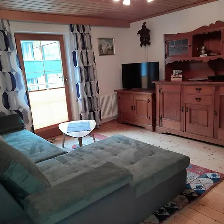 Poell * ريد إم أوبيرينتال